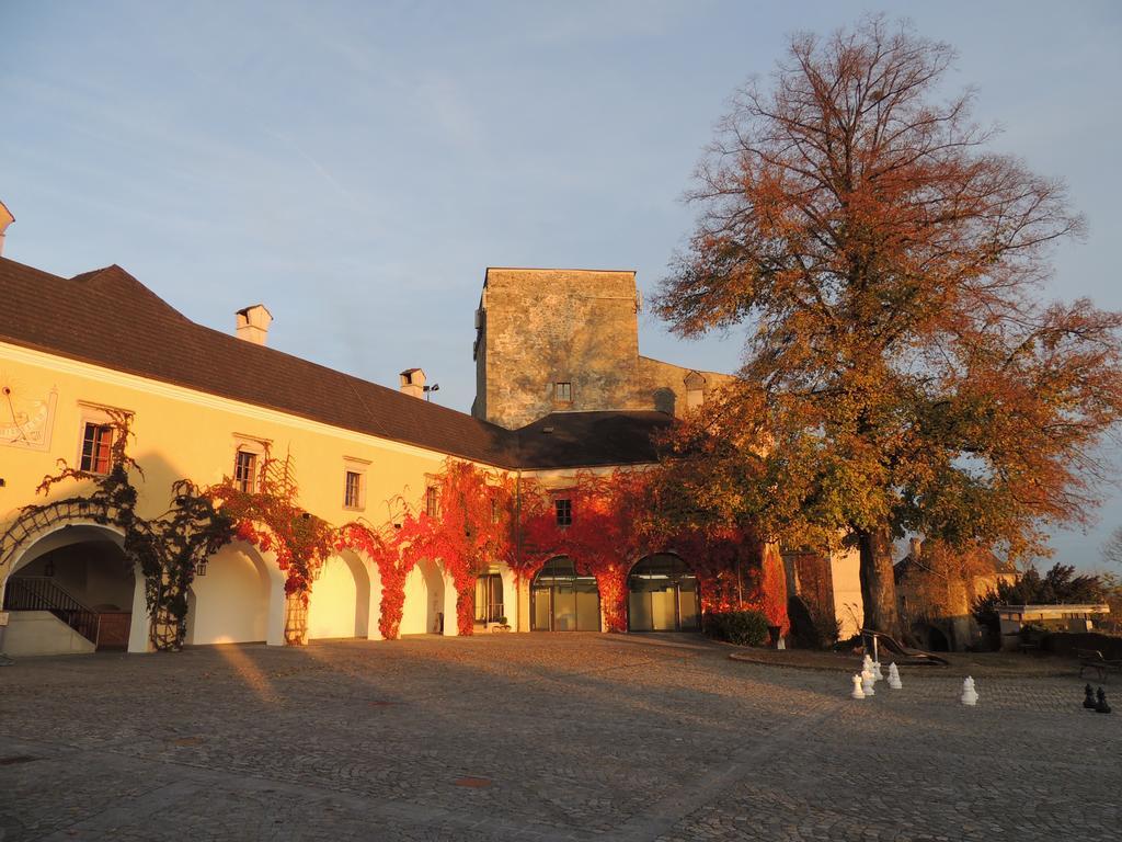 Kirchenwirt Inn Kreuzen  Zewnętrze zdjęcie